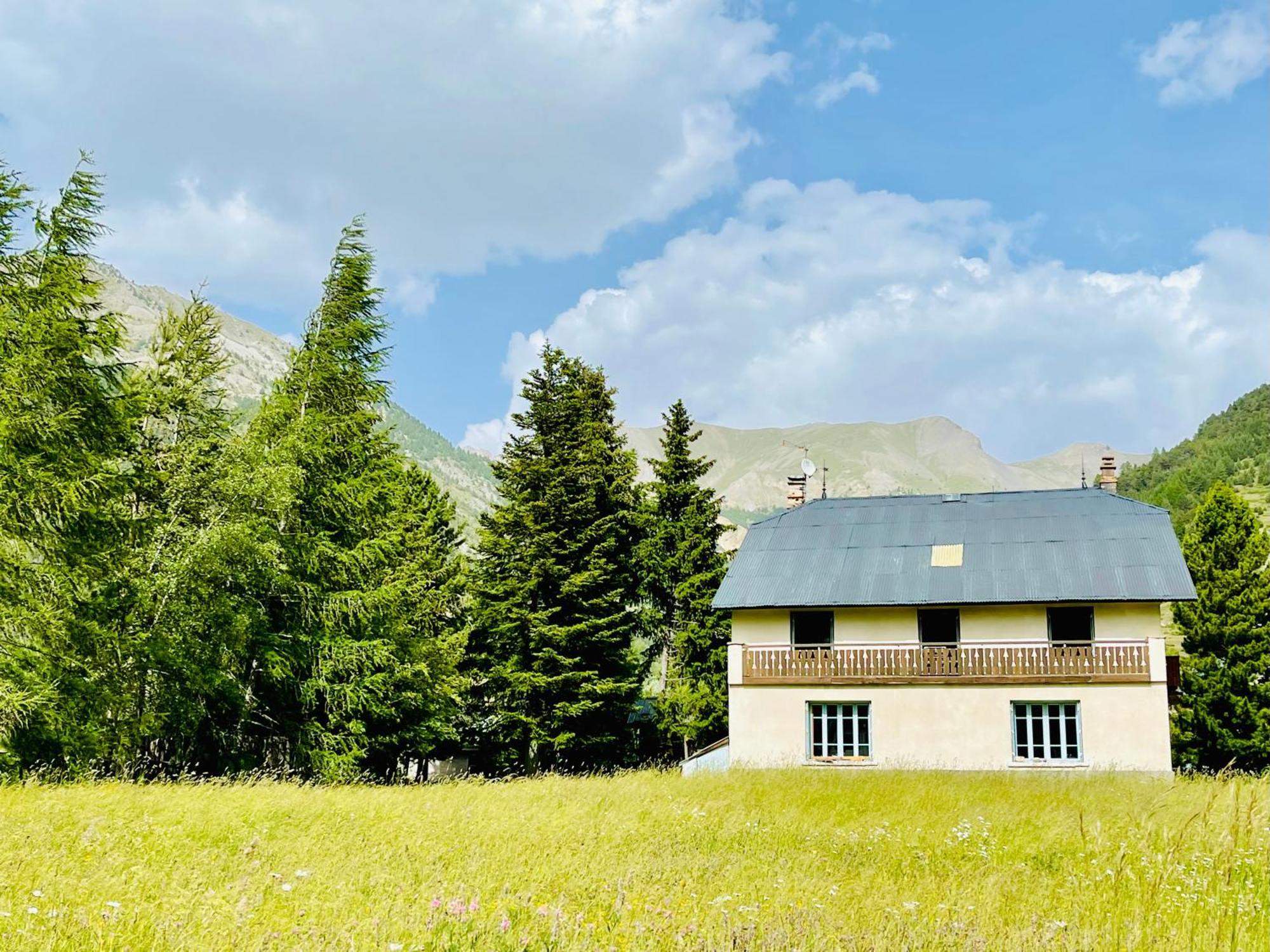 Gite Montagne 1 A 25 Places "Chalet Coste Belle" Ceillac Exterior photo